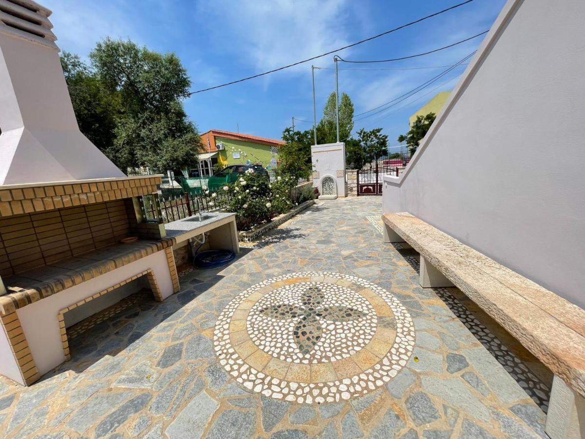 Panselinos Apartment Spartokhórion Екстериор снимка
